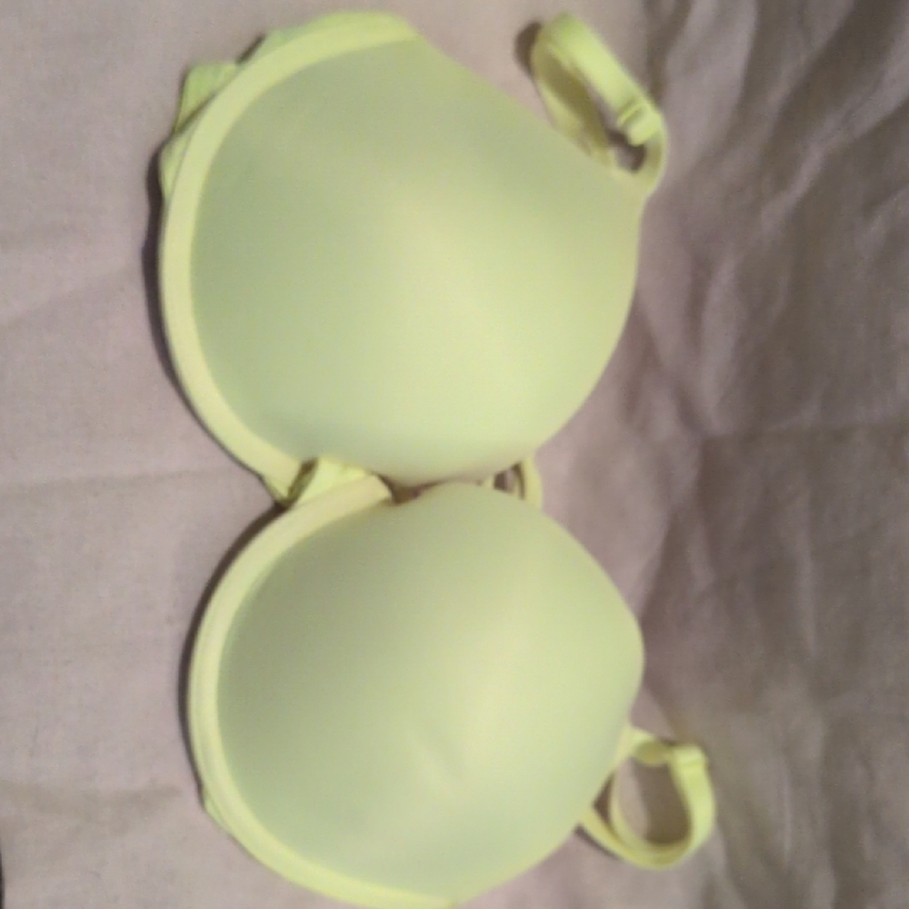 Victoria's Secret Soft Yellow Bra